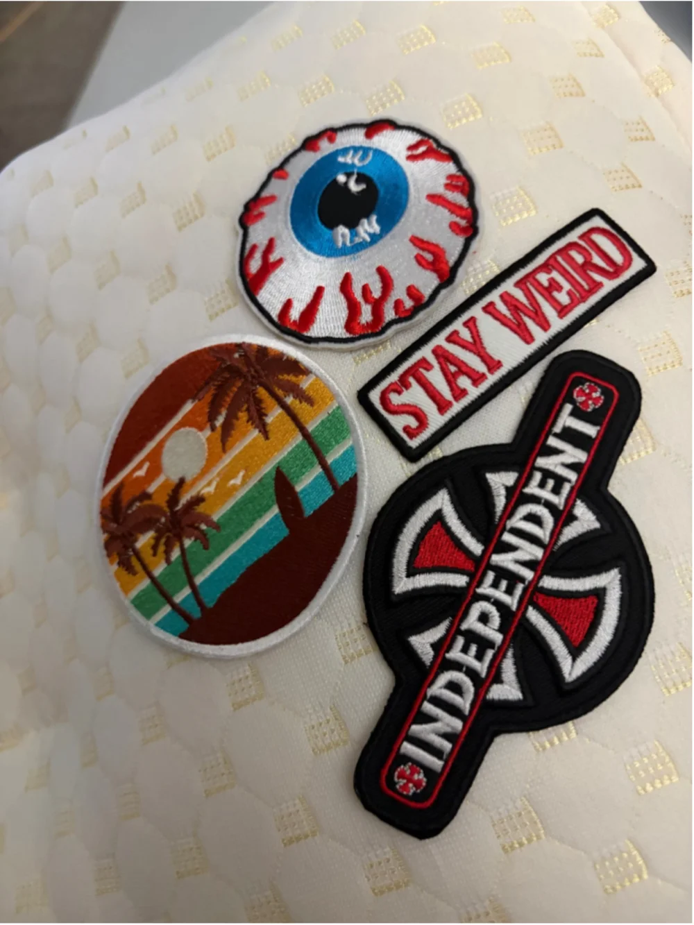 Unisex Independent Embroidered Patch Set One Size Black Red